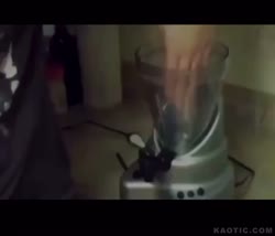 563 KB